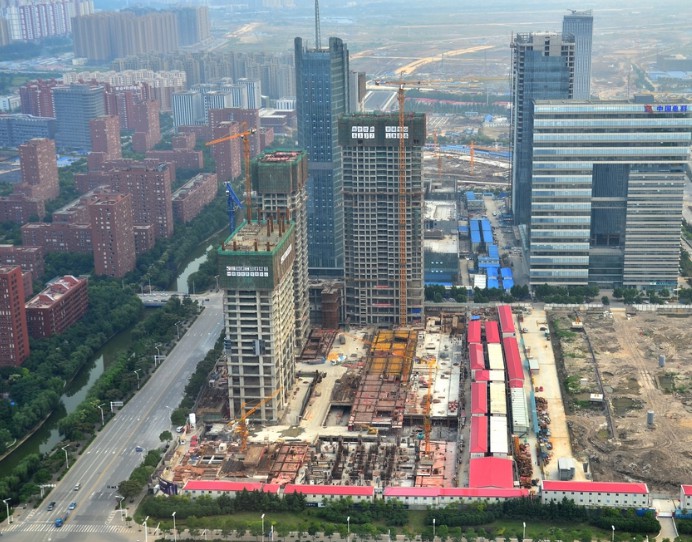 龙里河西世贸中心